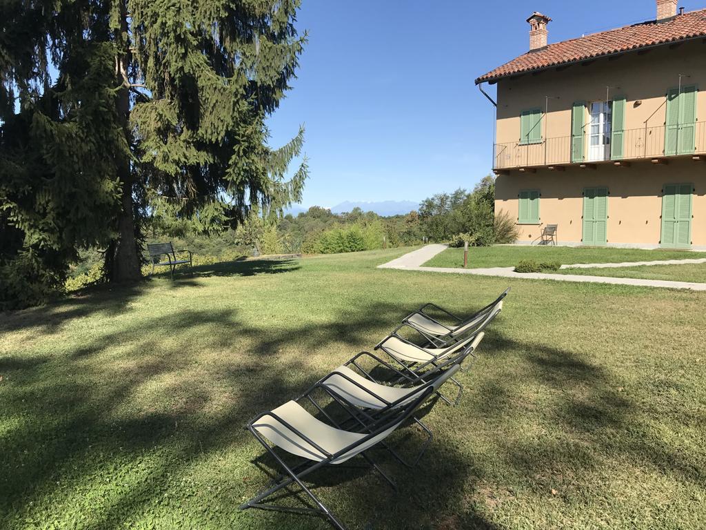 Sangrato 1883 Villa Monteu Roero Buitenkant foto